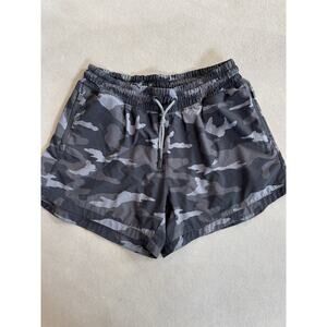 Athleta Girl Shorts Camo Wicking Pocket Drawstring Size XXL 16